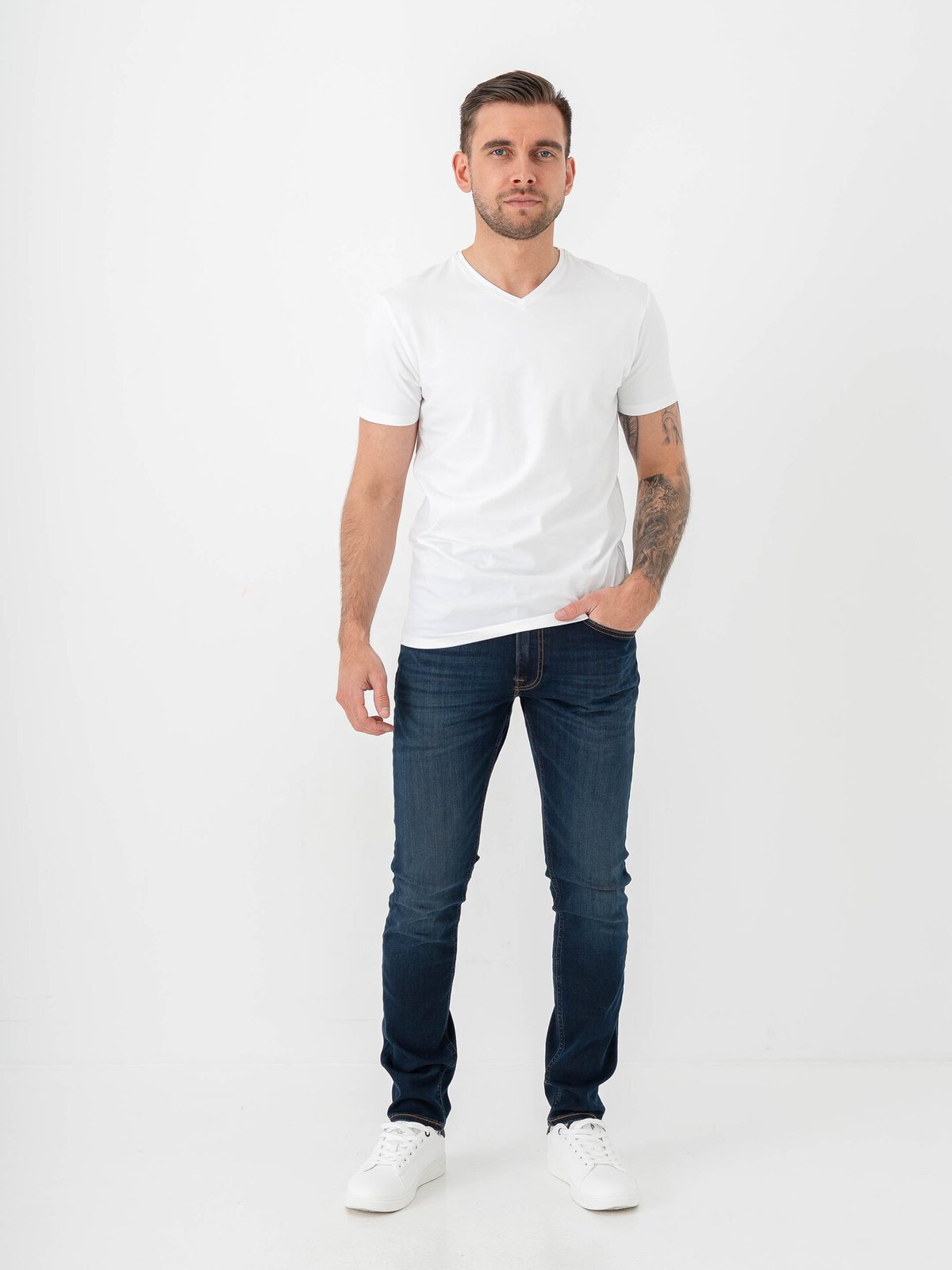 Lee Luke True Authentic