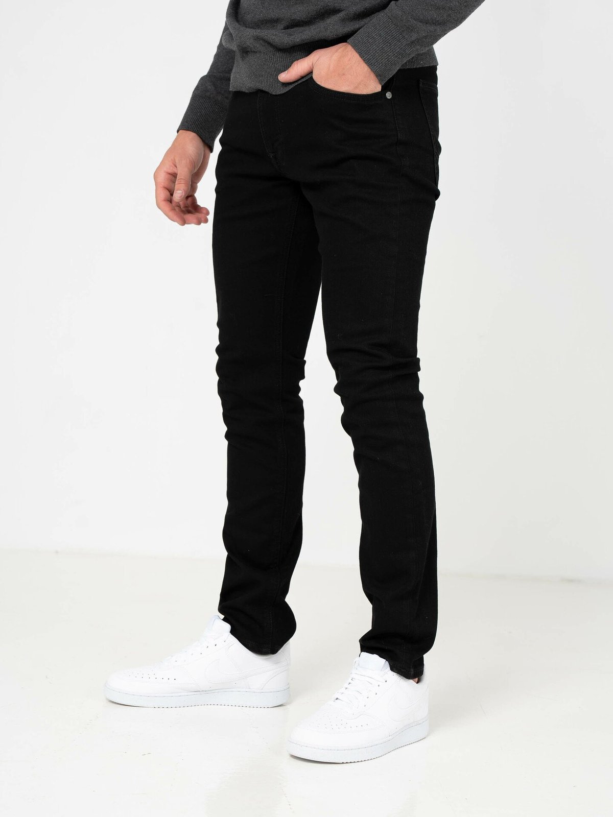 Lee Luke Clean Black