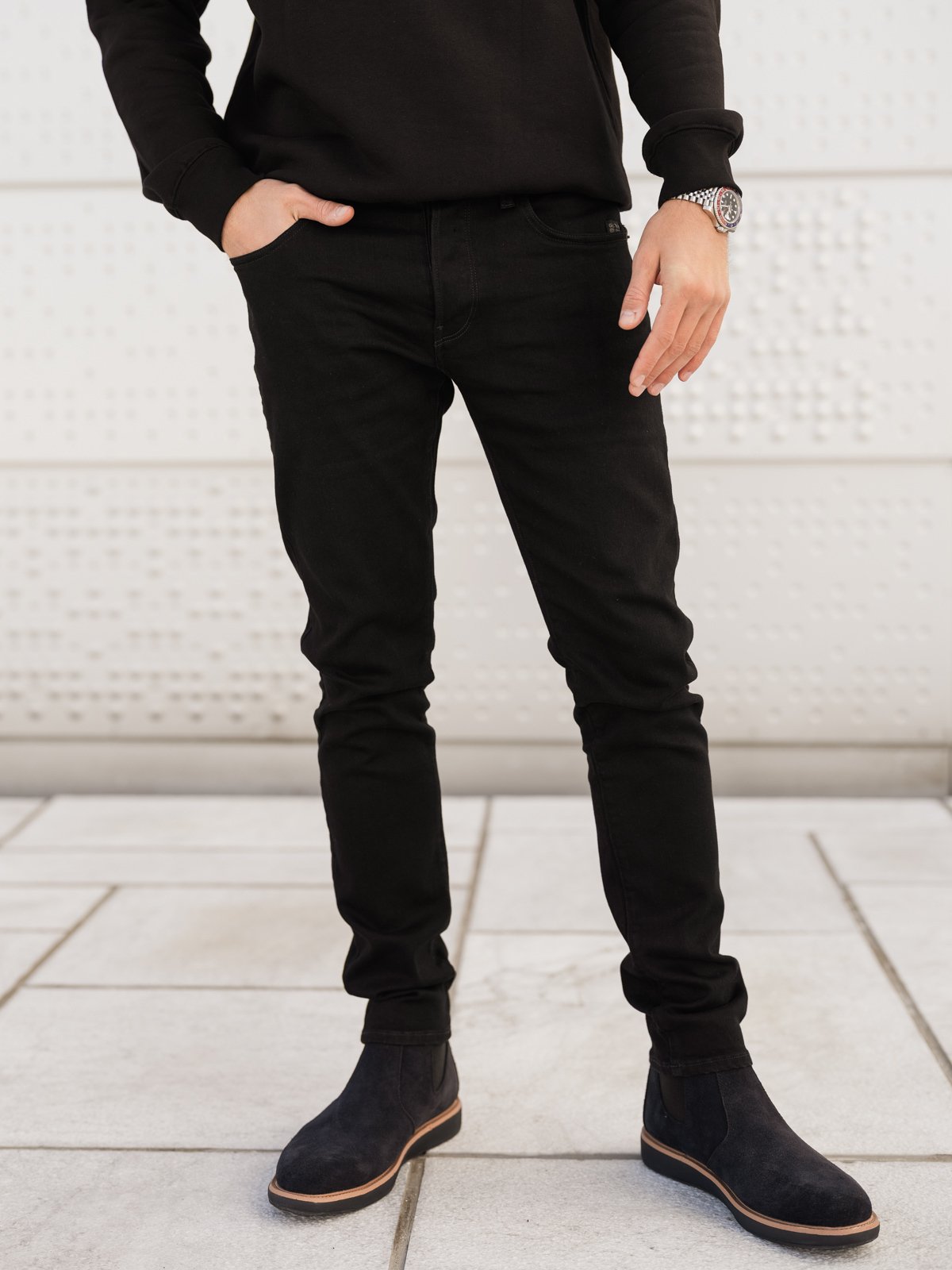 Lee Luke Clean Black