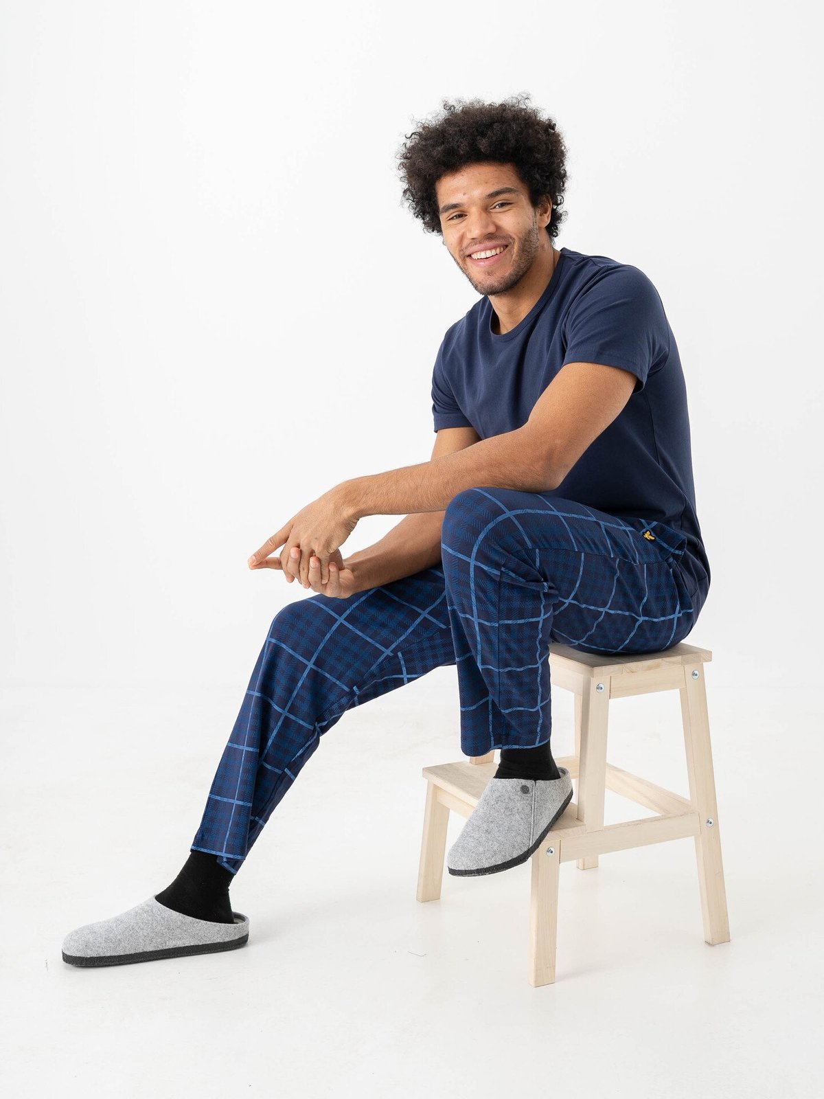 Lyle & Scott T-shirt And Check Print Pant Set Blå