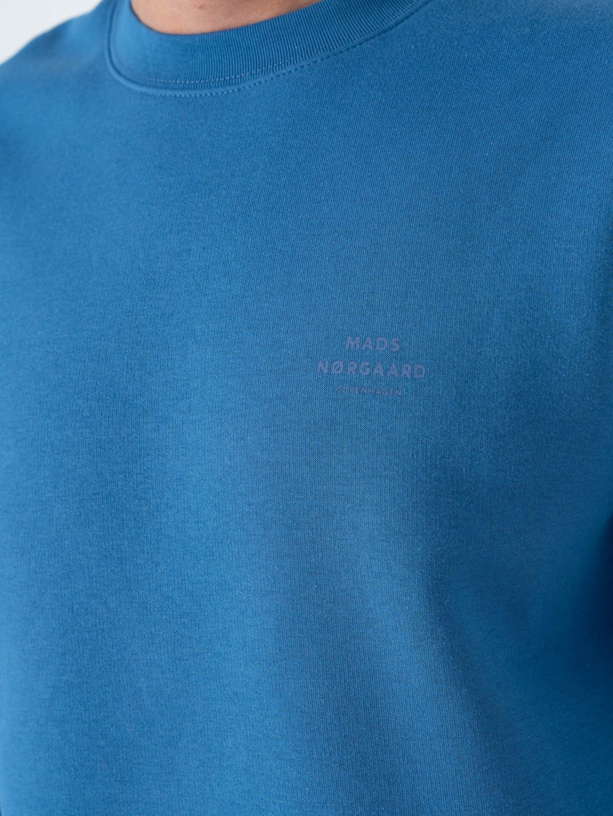 Mads Nørgaard Standard Crew Logo Sweat Bright Cobalt