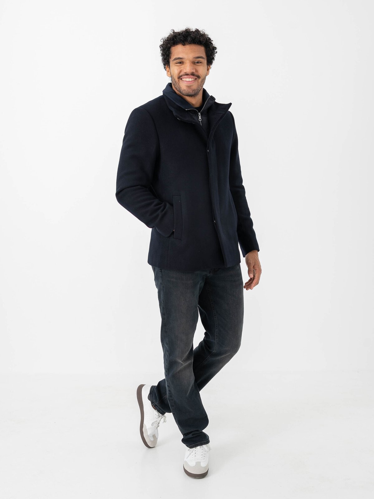 Matinique Harvey N Wool Short Dark Navy