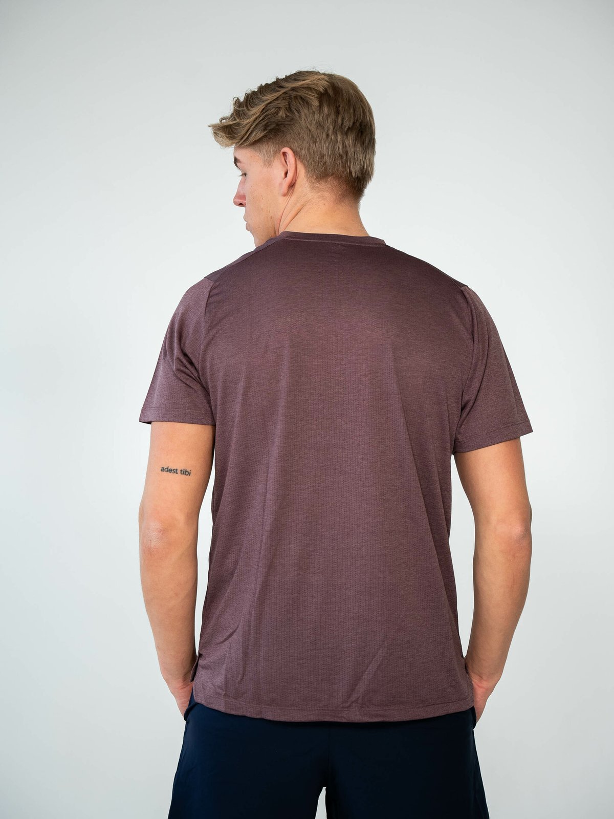 New Balance Athletics T-shirt Rosa