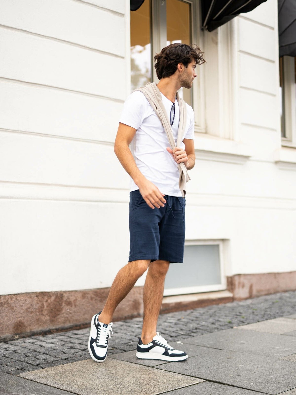 Noodles Barge Navy white