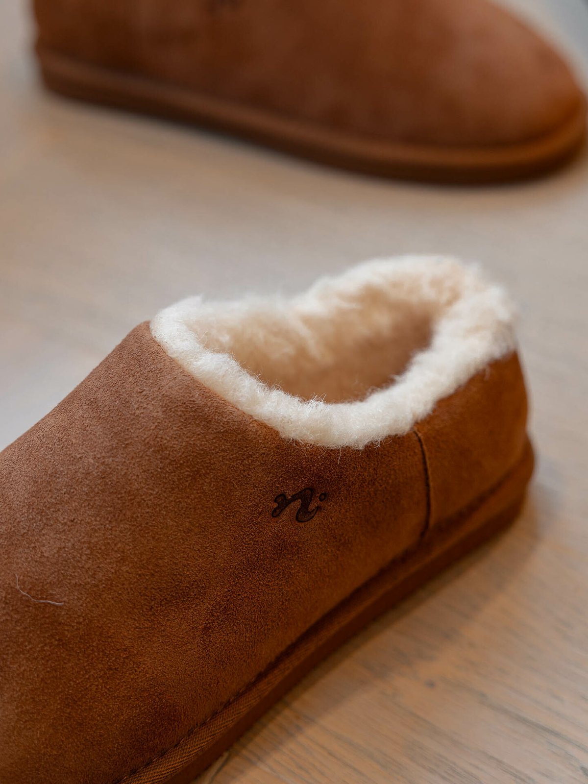 Noodles Lodge Wool Slipper Camel