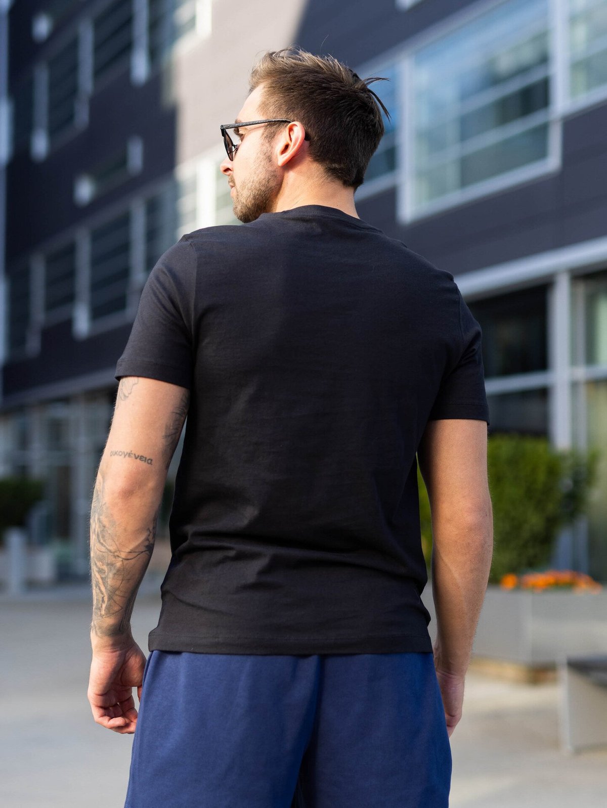 Nike Icon Futura Tee Svart/Hvit