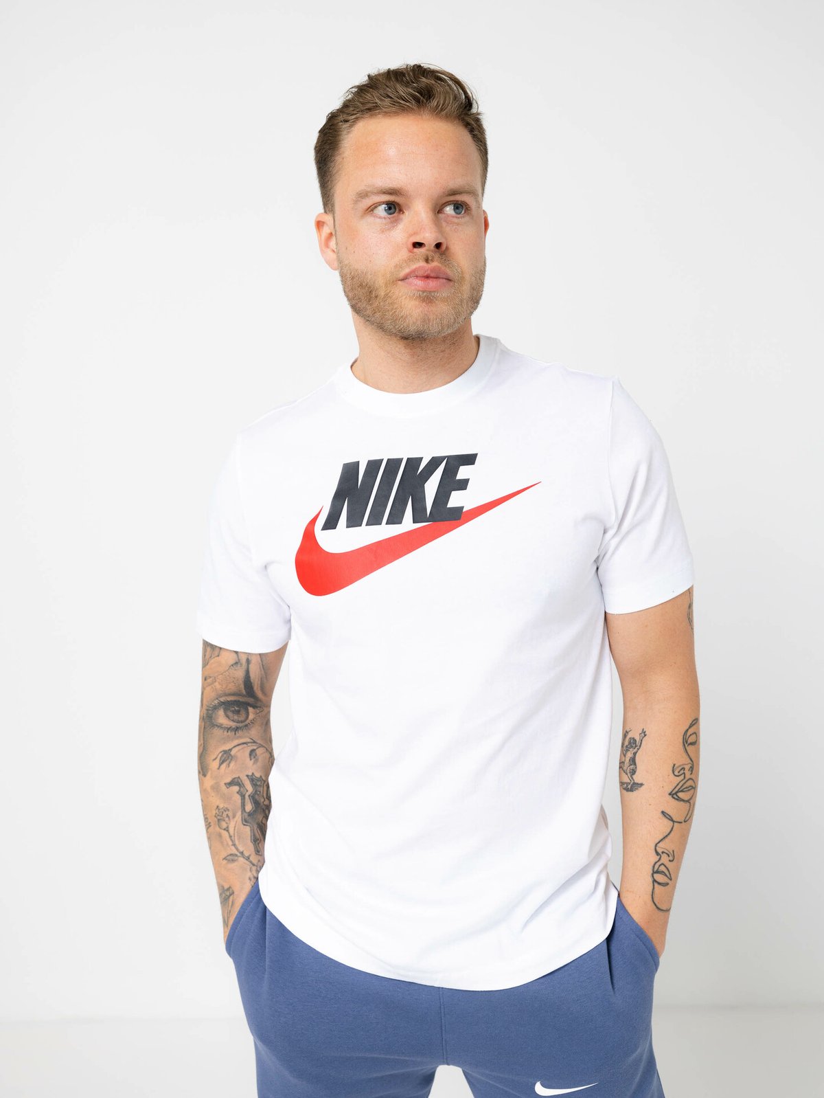 Nike Icon Futura Tee White/Black/University Red