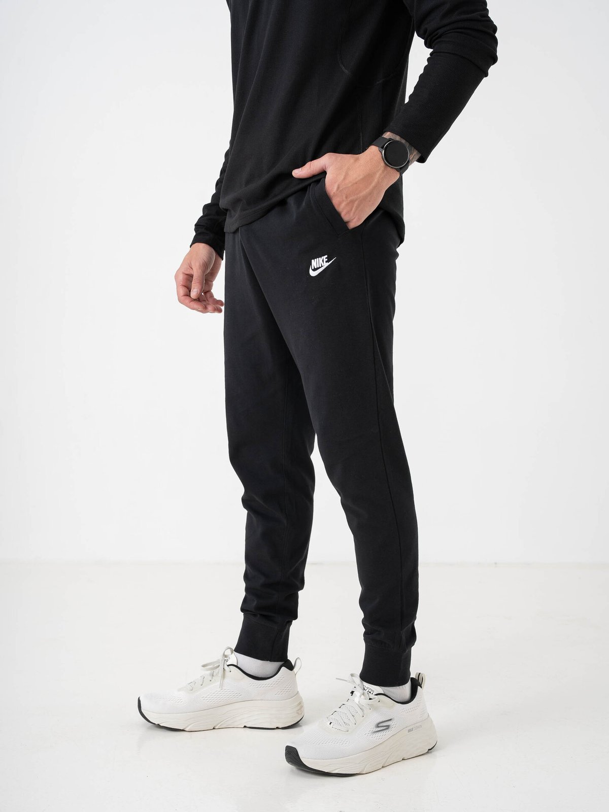 Nike Sportswear Club Jersey Jogger Svart/Svart/Hvit