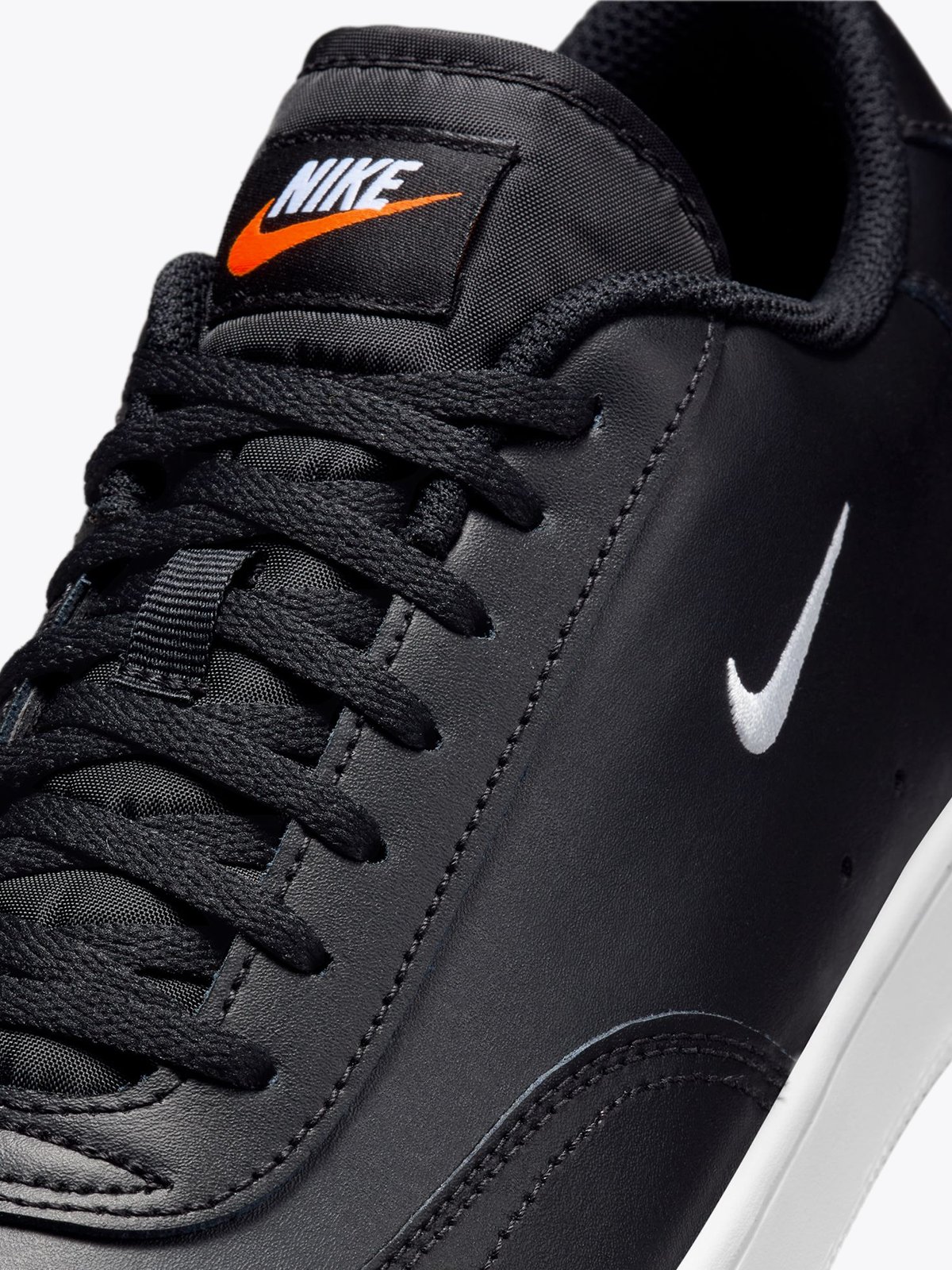 Nike Court Vintage Sort