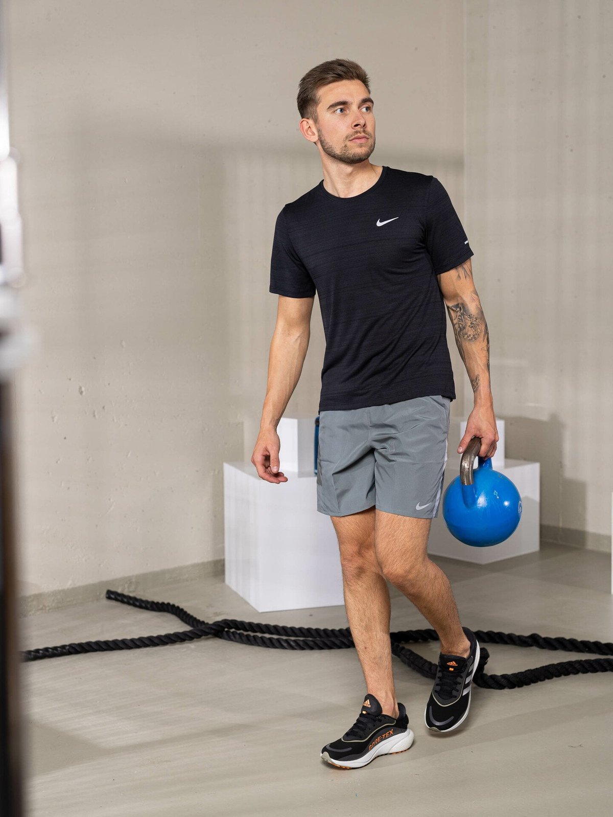 Nike Dri-Fit Miler Top Short Sleeve Svart