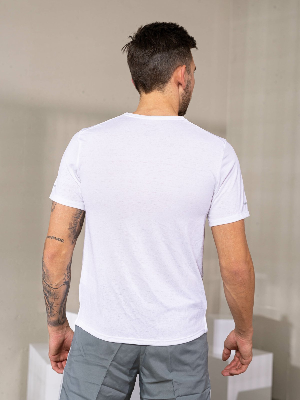 Nike Dri-Fit Miler Top Short Sleeve Hvit