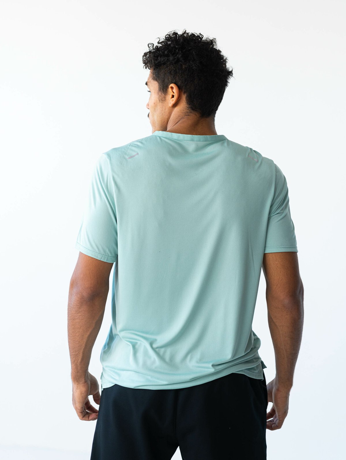 Nike Dri-Fit Rise 365 Short Sleeve Mineral / Reflective Silver