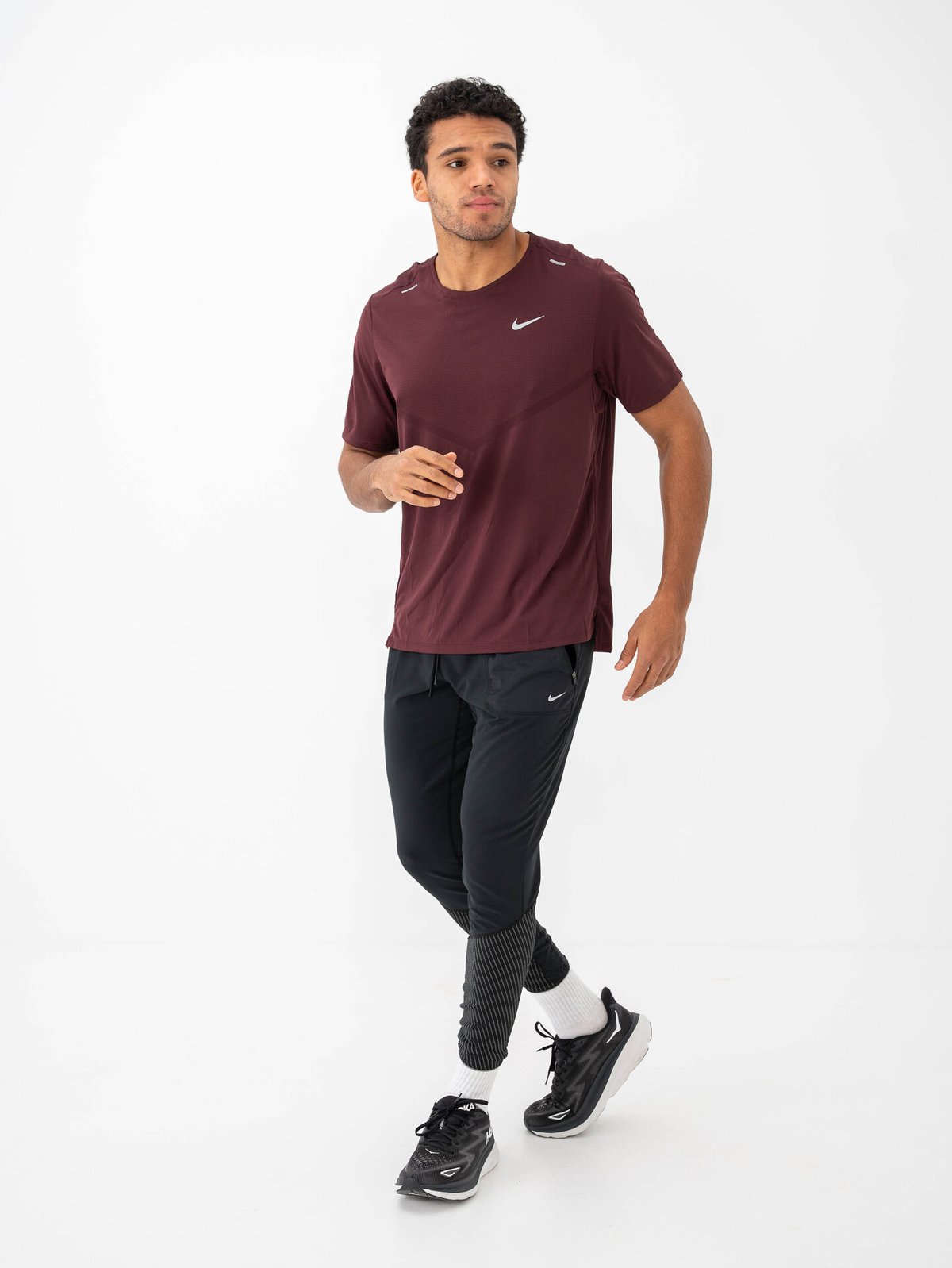 Nike Dri-Fit Rise 365 Short Sleeve Burgundy Crush / Reflective Silver
