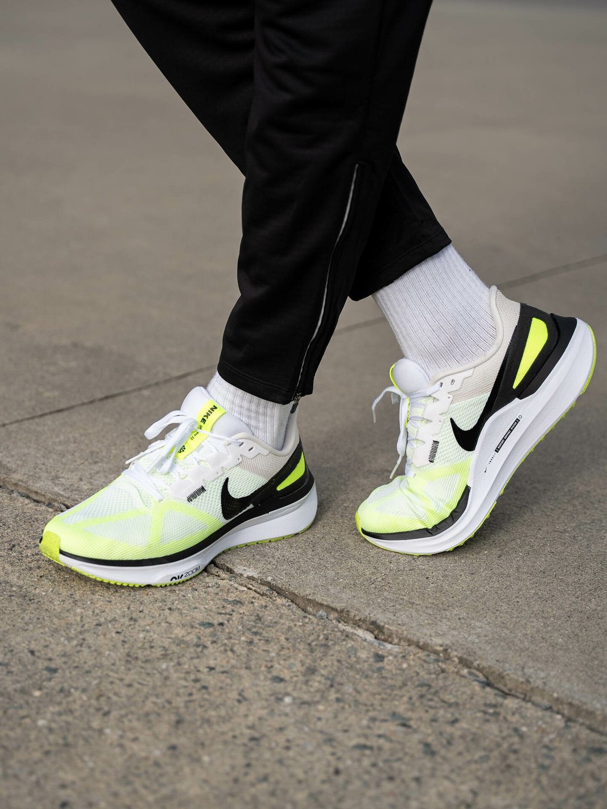 Nike Air Zoom Structure 25 Hvit/Volt/Phantom/Svart