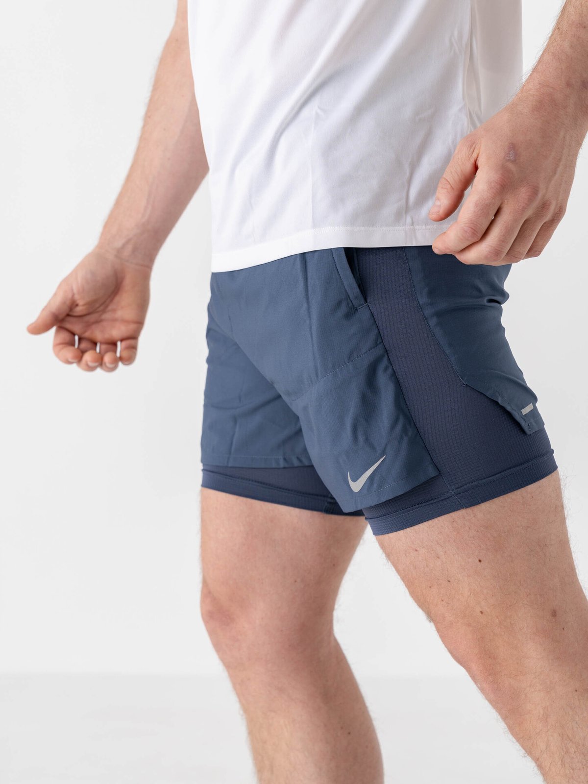 Nike Dri-Fit Stride 5" Hybrid Shorts Thunder blue / Reflective silver