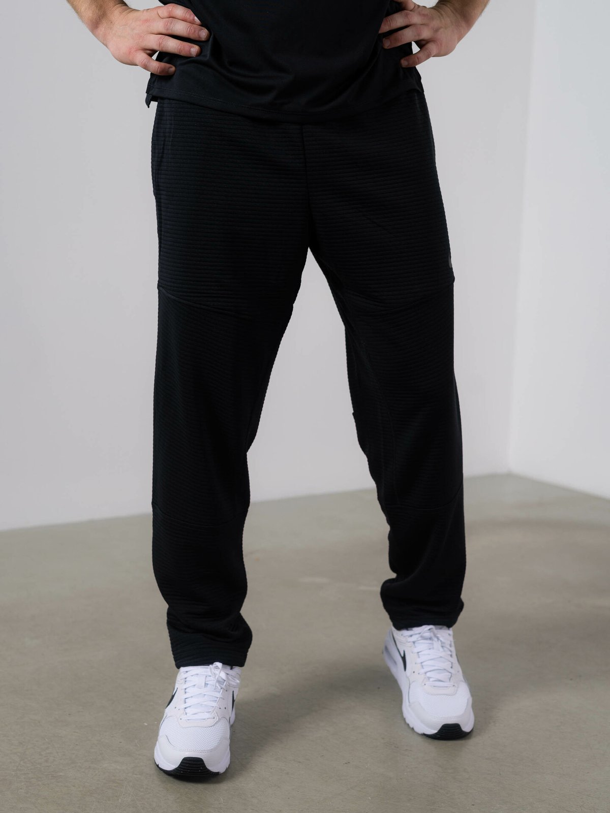 Nike NPC Fleece Pant Svart/Iron Grey