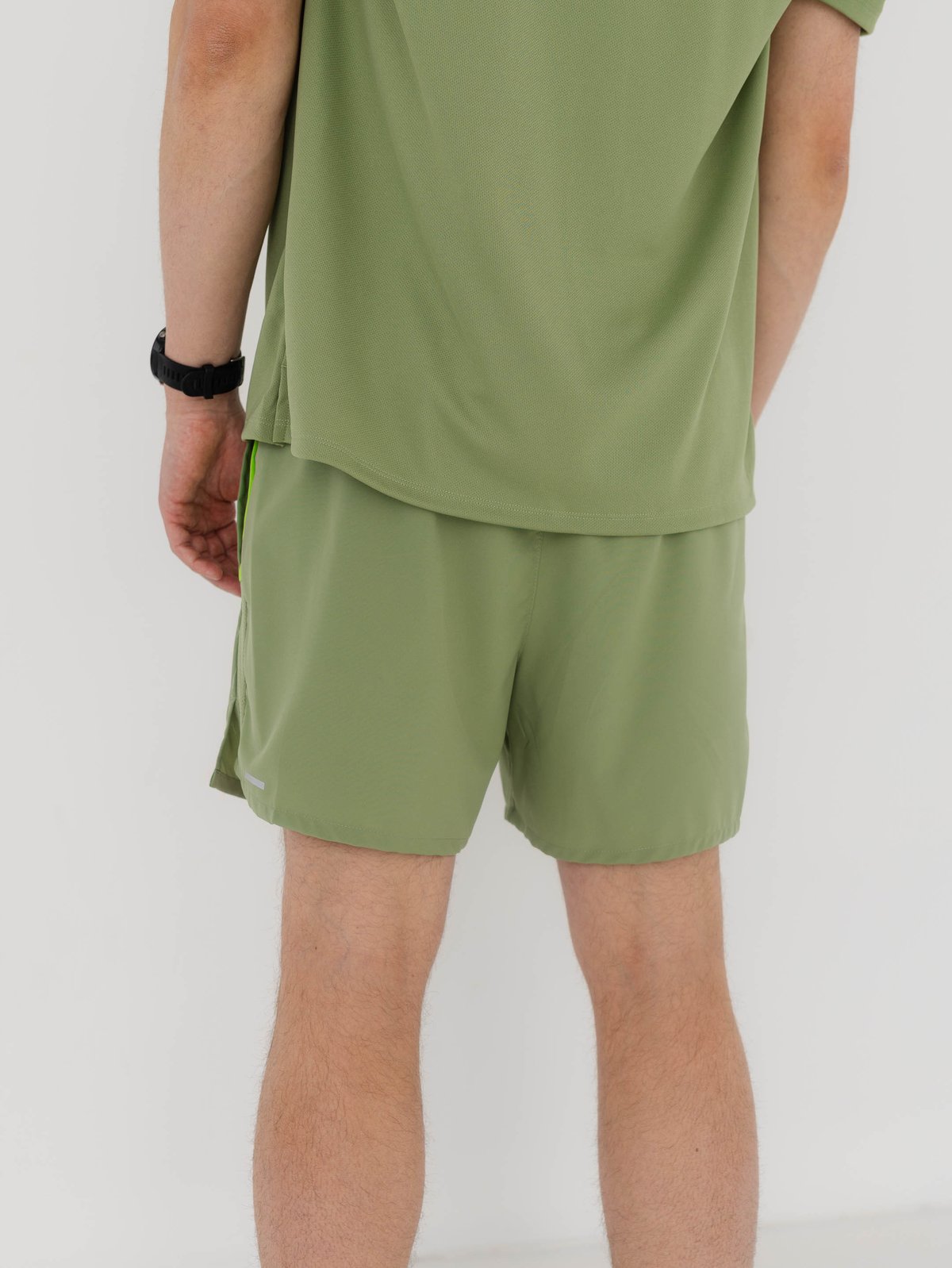 Nike Dri-Fit Run Division 5" Shorts Oil Green/Action Green