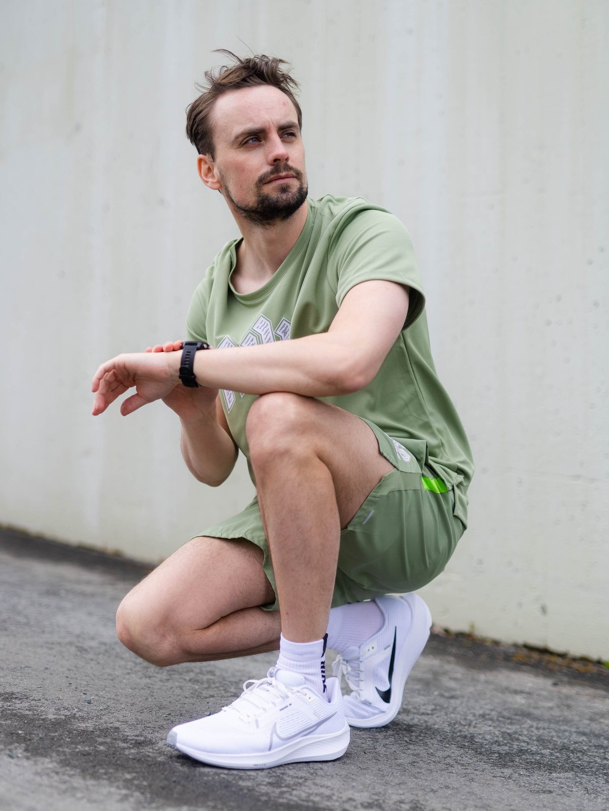 Nike Dri-Fit Run Division 5" Shorts Oil Green/Action Green