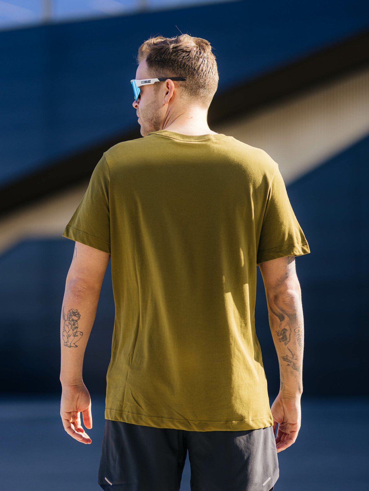 Nike Dri-Fit Trail Run Tee Olive Flak