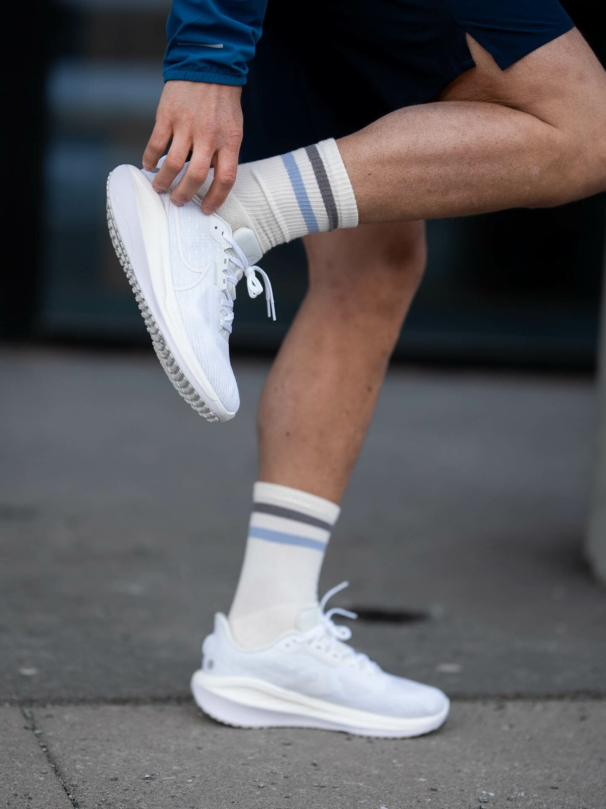 Nike Vomero 17 White