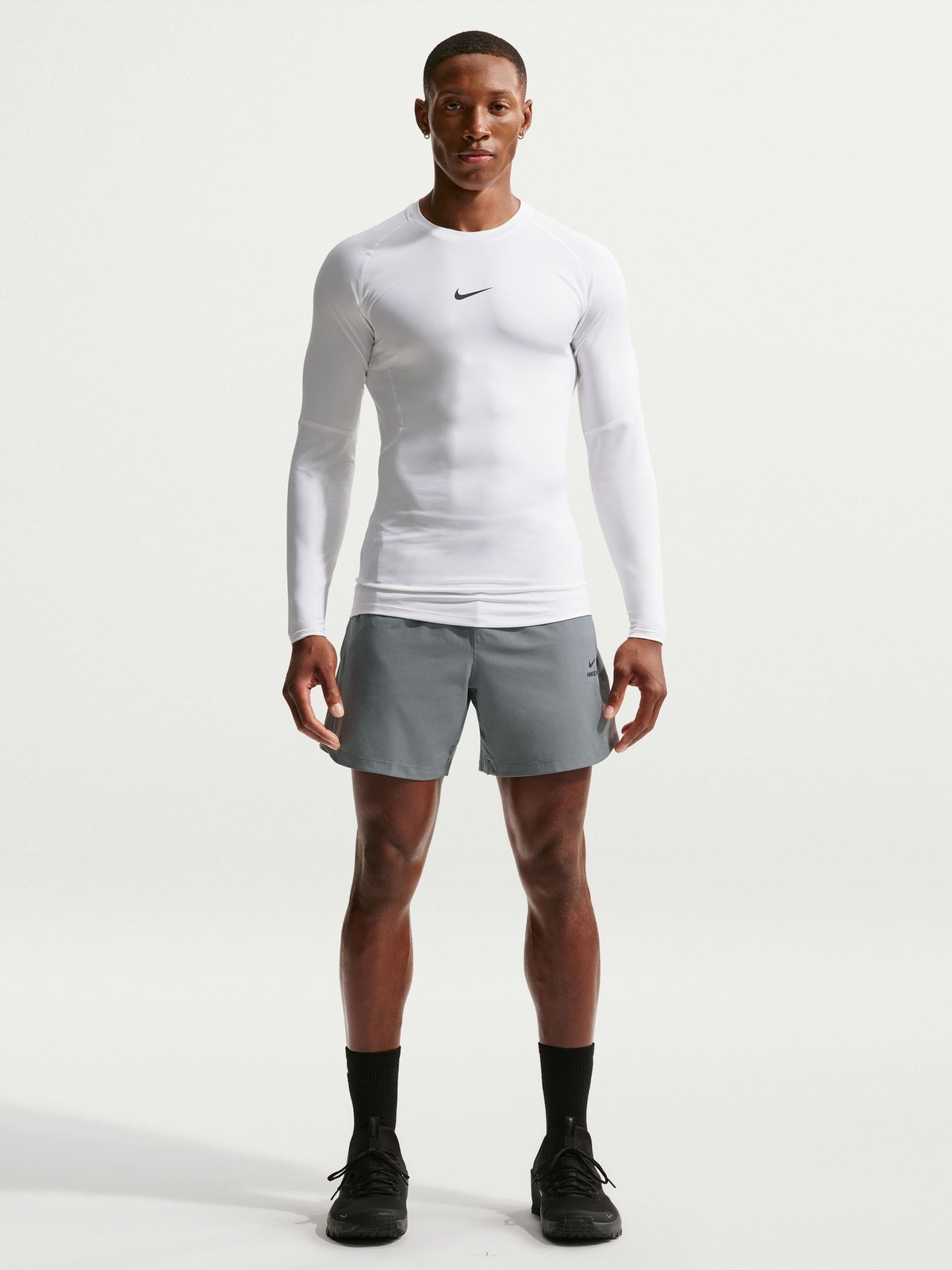 Nike Pro Dri-Fit Tight Long Sleeve Fitness Top Hvit