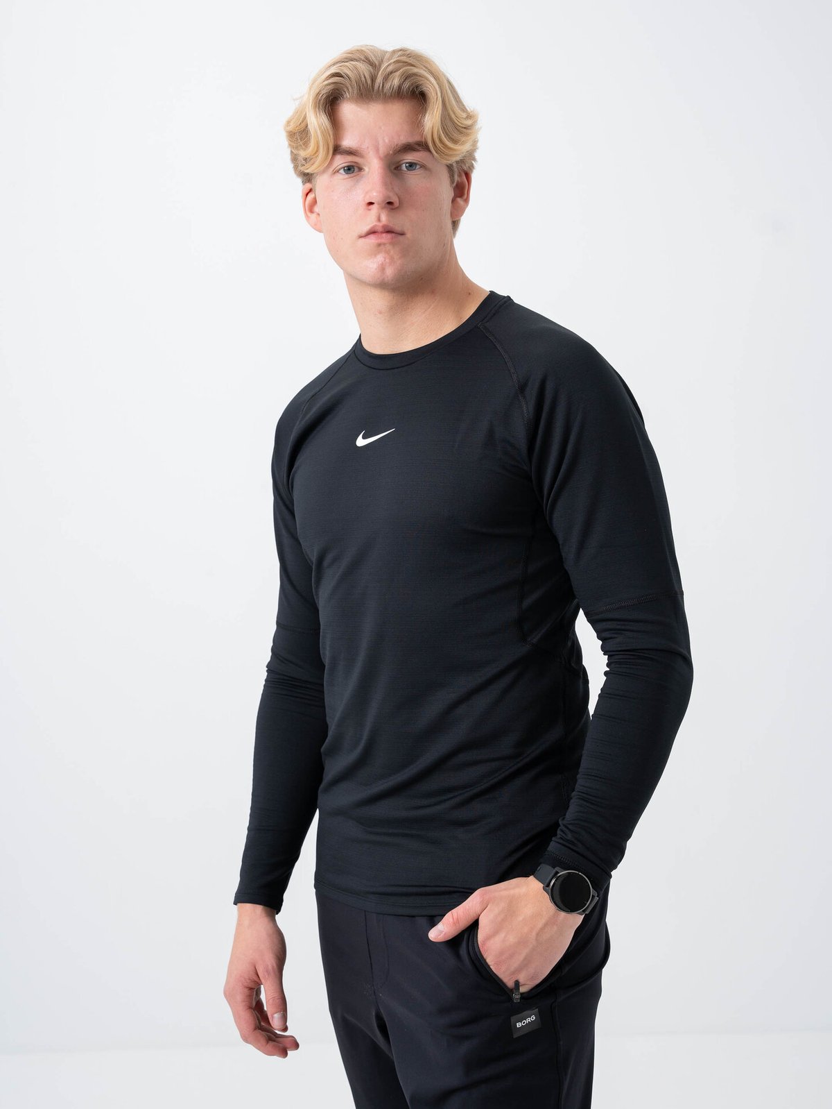 Nike Pro Warm Long Sleeve Crew Black / White