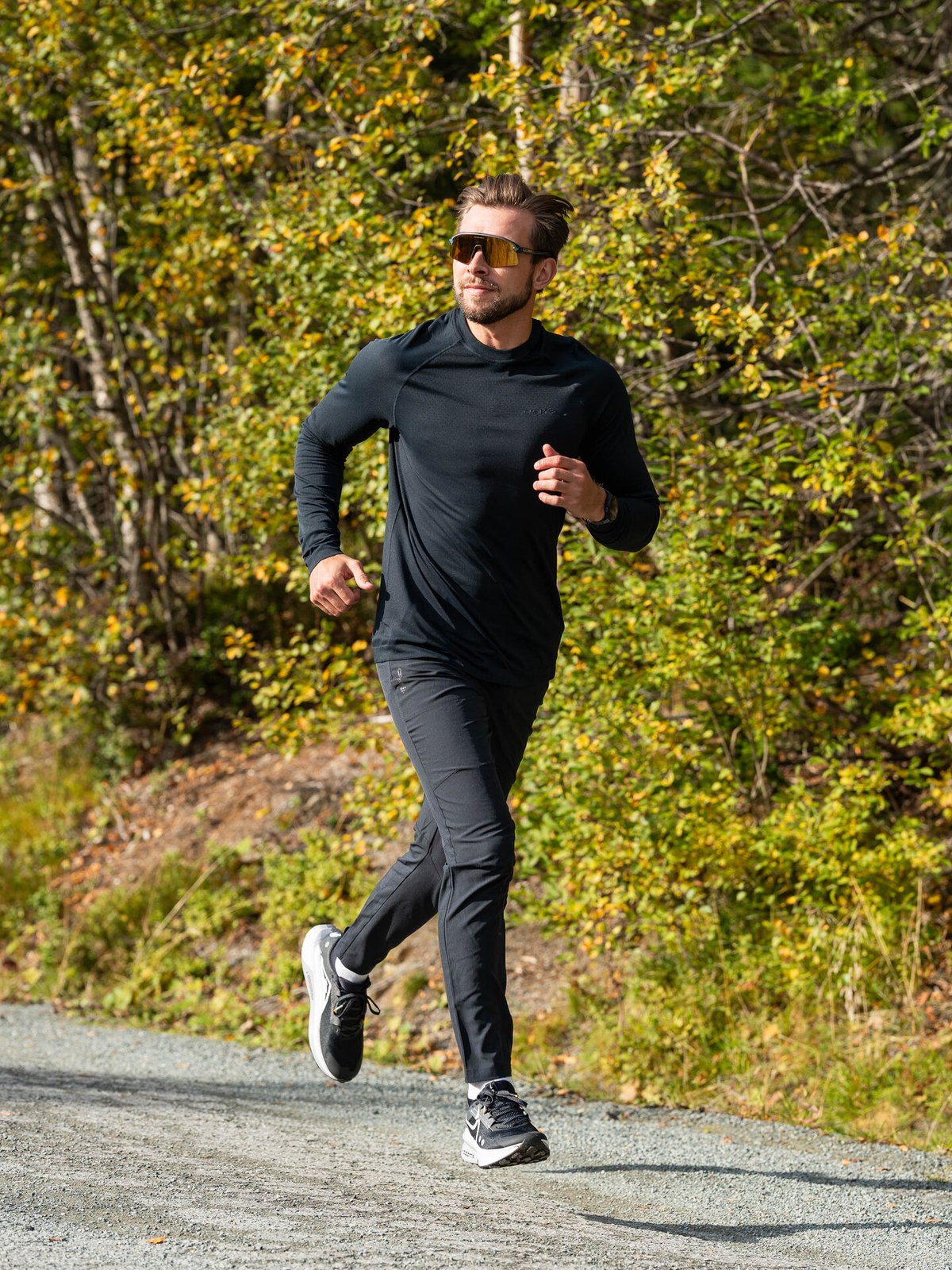 Nike Zegama 2 Black / White / Wolf Grey / Anthracite