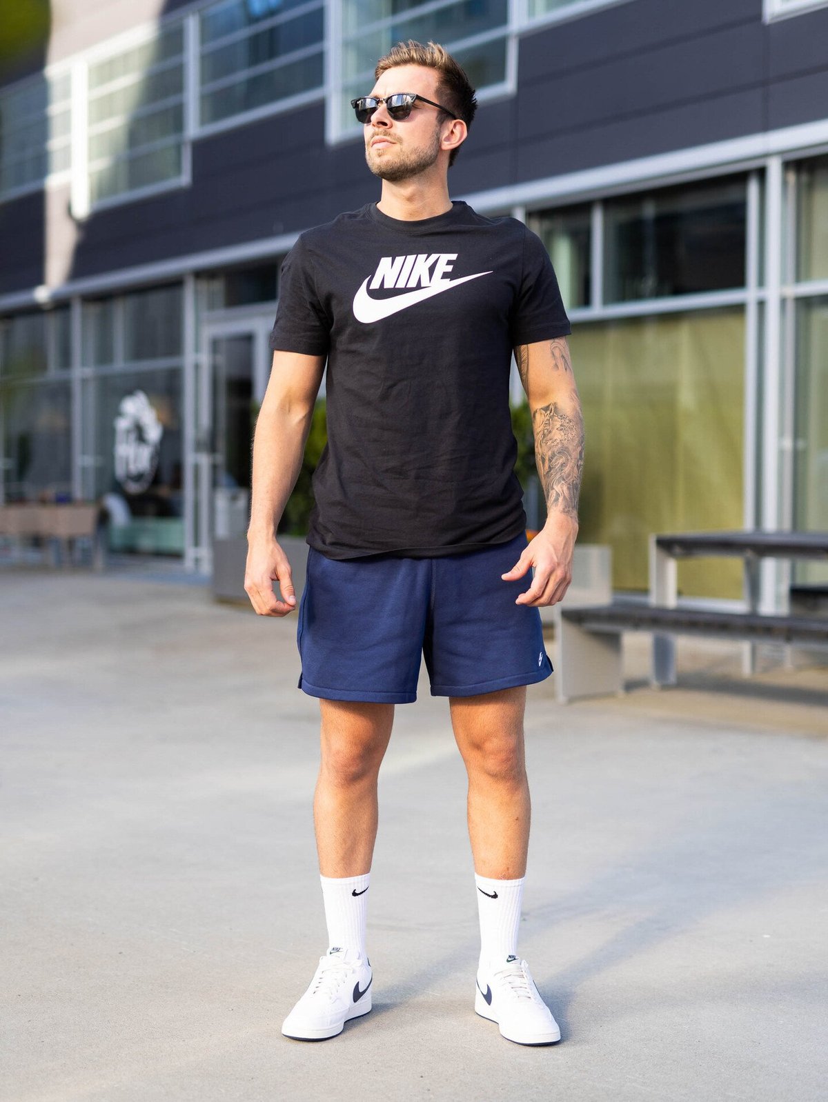 Nike Club Flow French Terry Short Midnight Navy / White