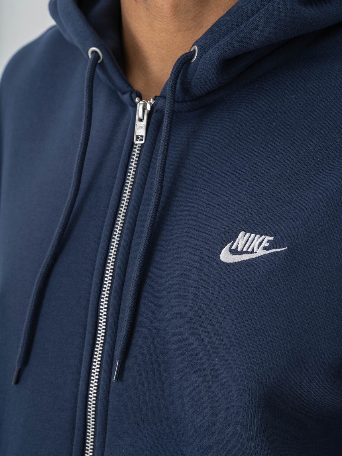 Nike Club Full-Zip Fleece Hoodie Obsidian / White