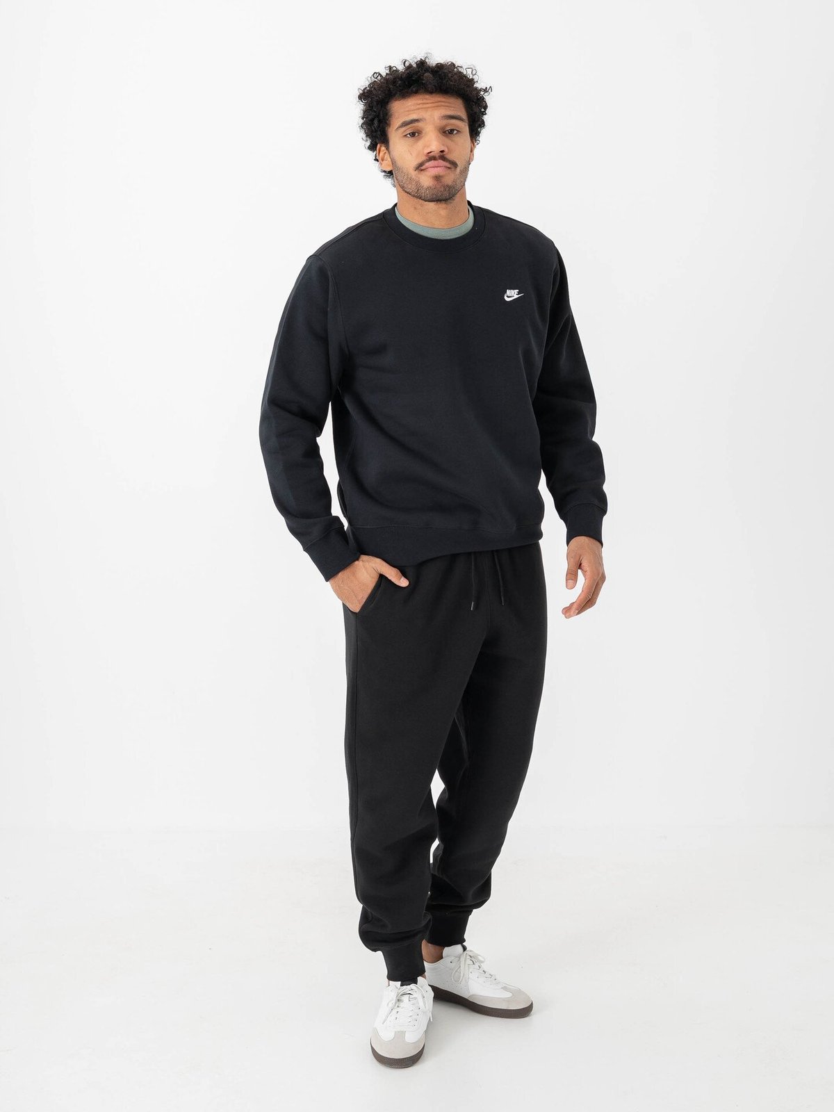 Nike Club Fleece Crew Sort