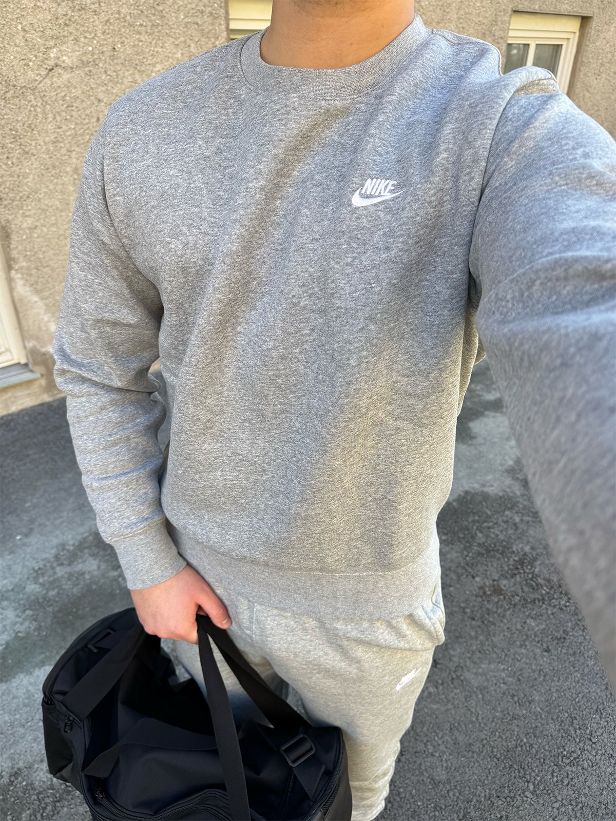 Nike Club Fleece Crew Dark Grey Heather / White