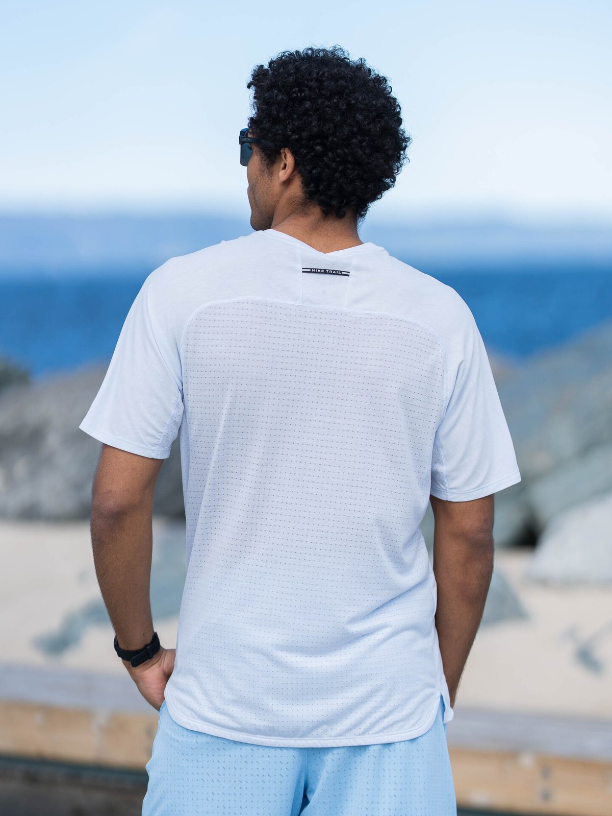 Nike Dri-Fit ADV Solar Chase Short Sleeve Running Top Football Grey / Black