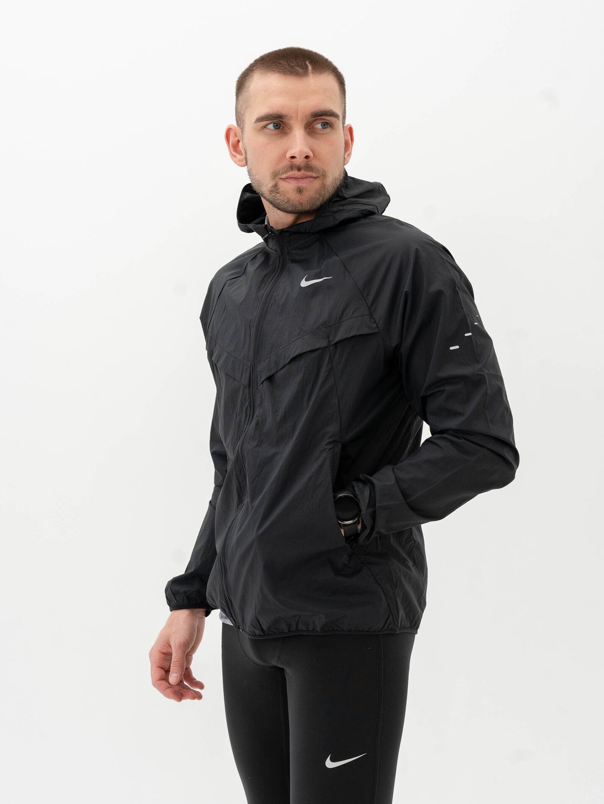 Nike UV Repel Stride Jacket Black
