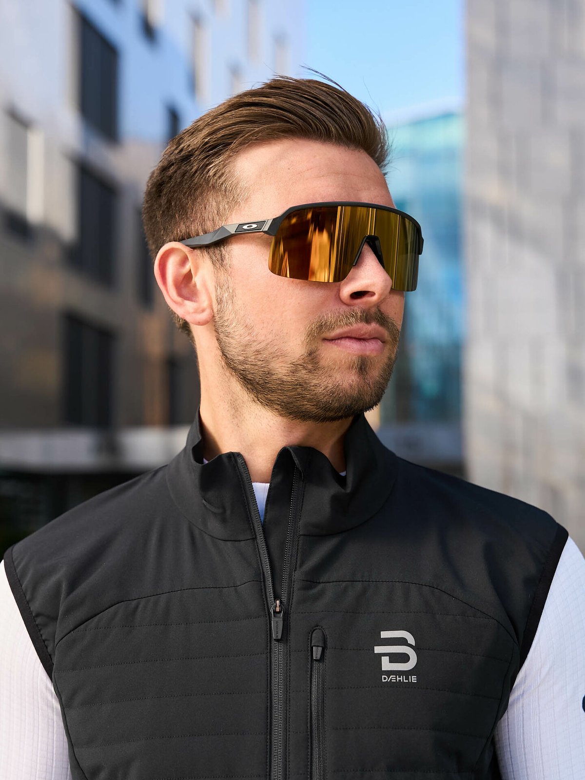 Oakley Sutro Lite Matte Carbon / Brilleglass: Prizm 24K / Lysgjennomslipp: 11%