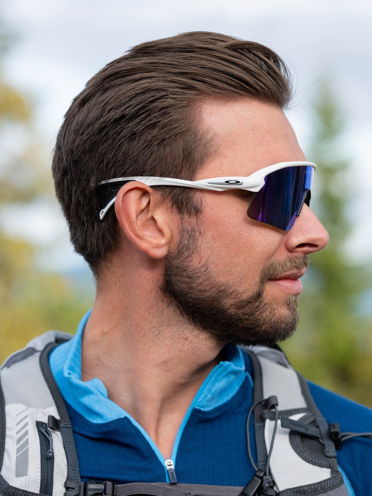 Oakley Stunt Devil Frame: Matte White / Lenses: Prizm Sapphire