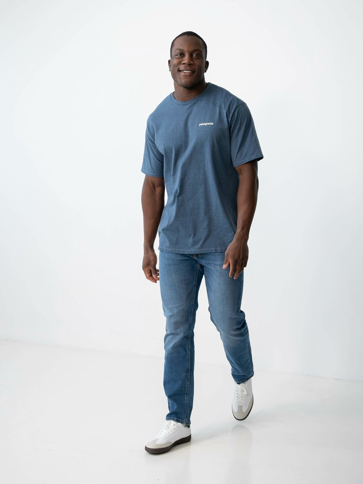 Patagonia M P-6 Logo Responsibili-Tee Utility Blue