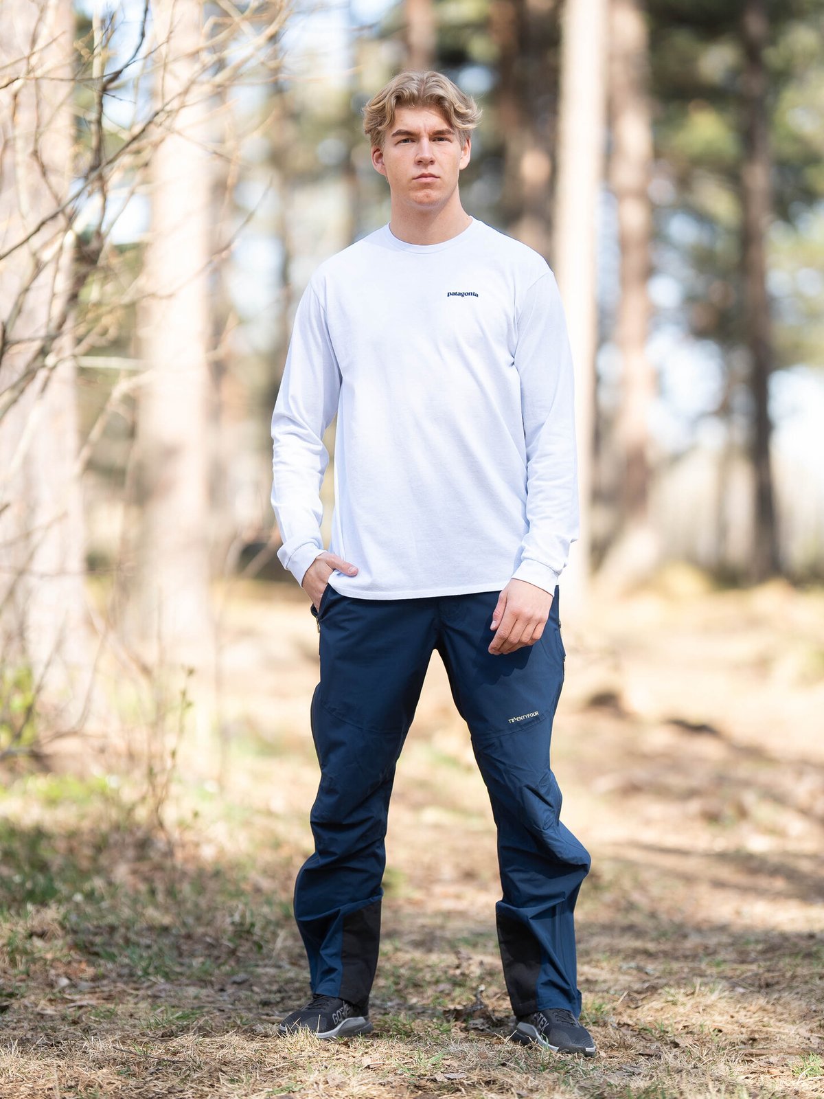 Patagonia Long Sleeve P-6 Logo Responsibili-T White