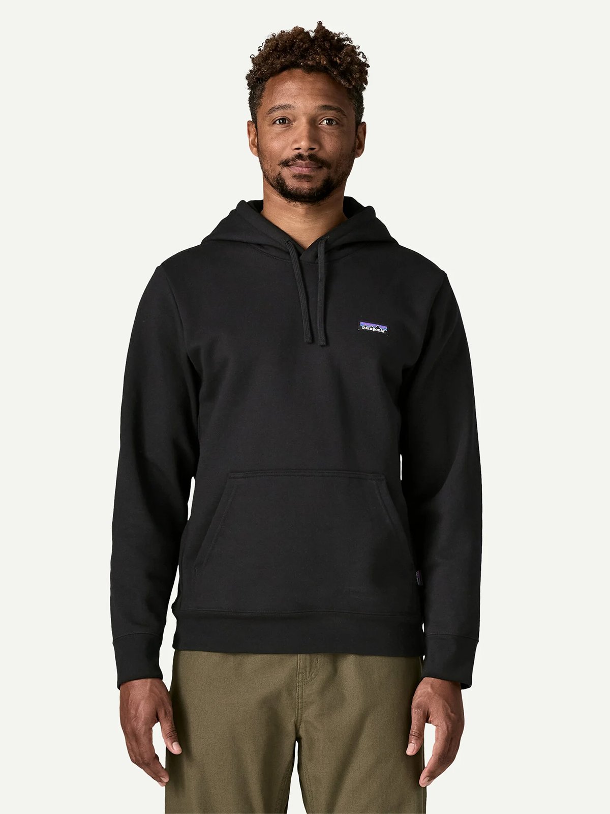 Patagonia M P-6 Label Uprisal hoody Black