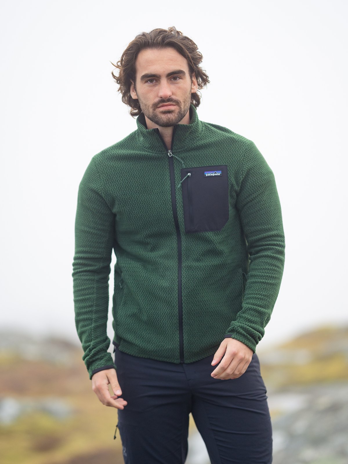 Patagonia R1 Air Jacket Treeline Green