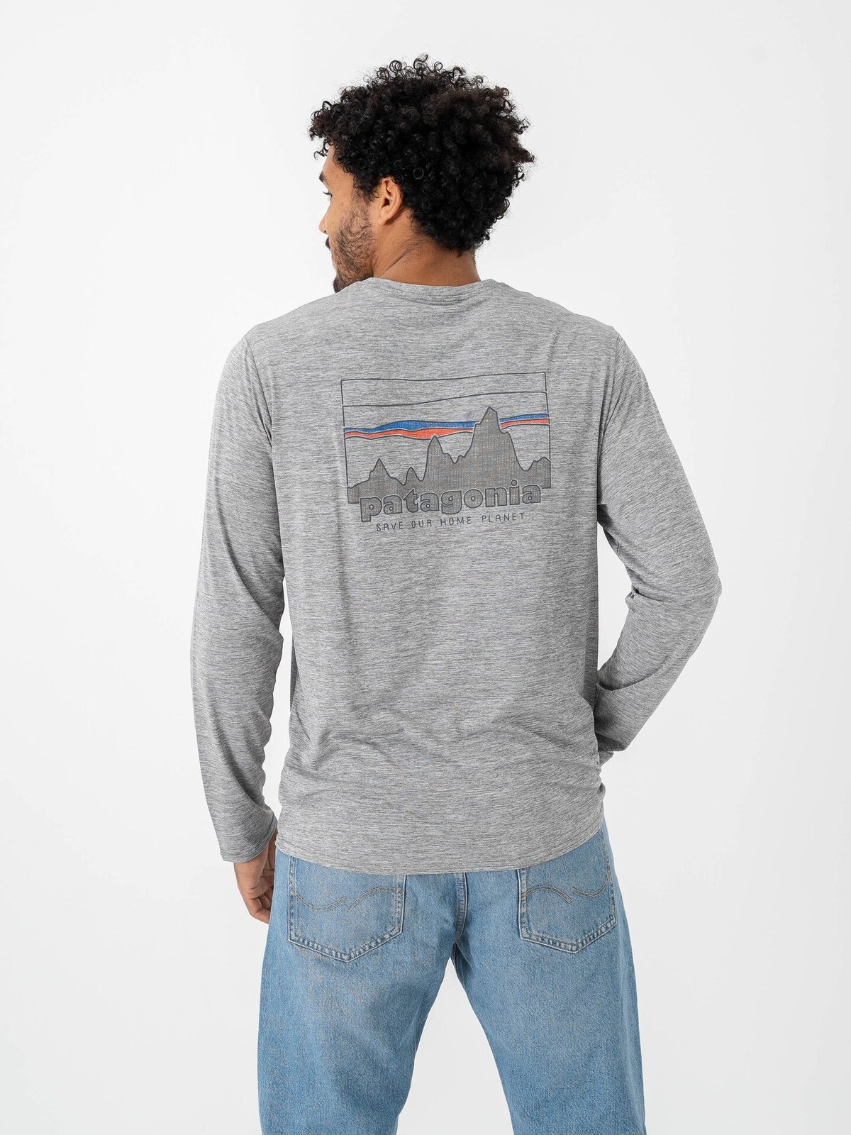 Patagonia Long Sleeve Cap Cool Daily Graphic Shirt '73 Skyline: Feather Grey