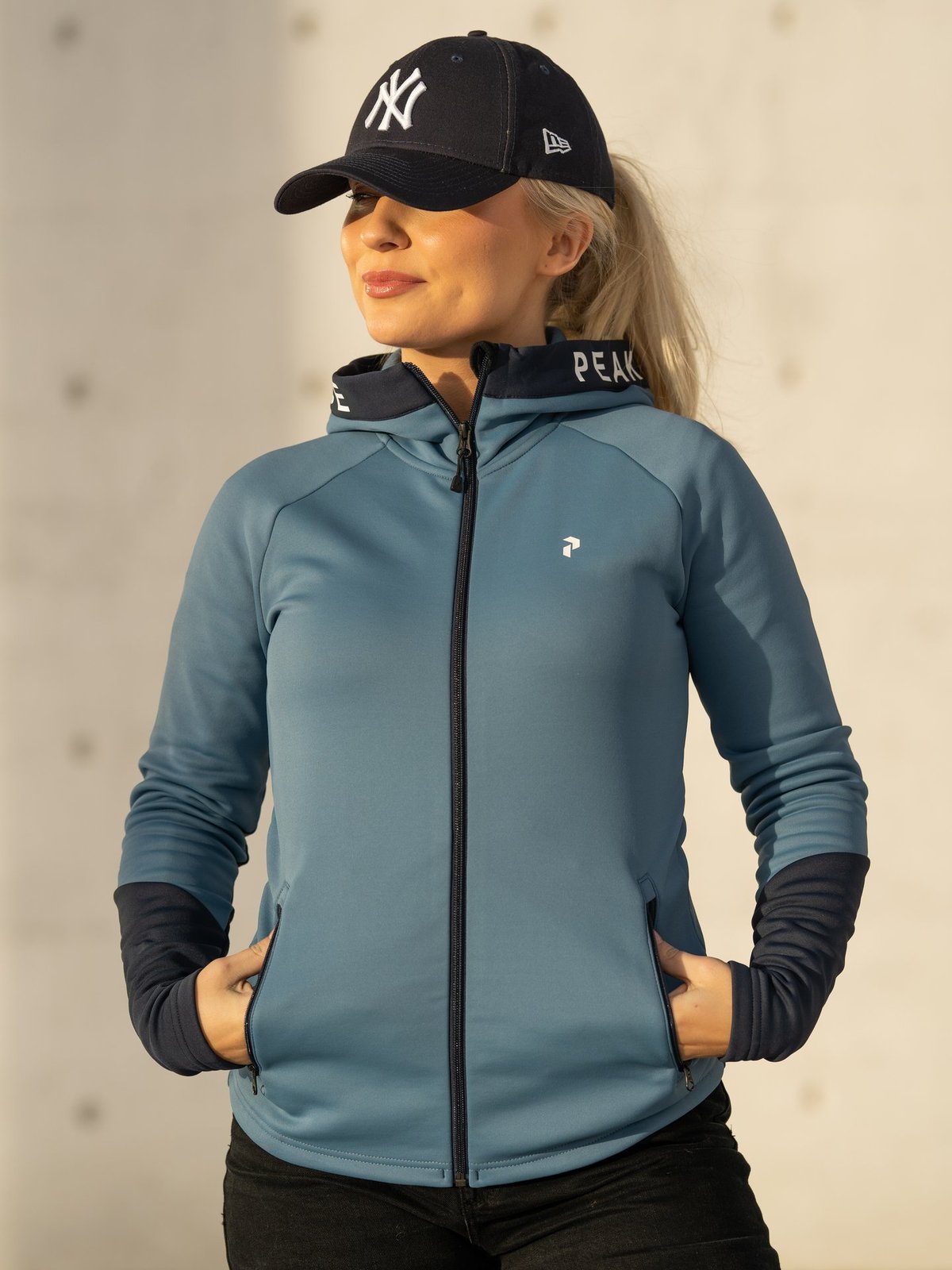 Peak Performance W Rider Zip Hood Jacket Shallow / Blue Shadow