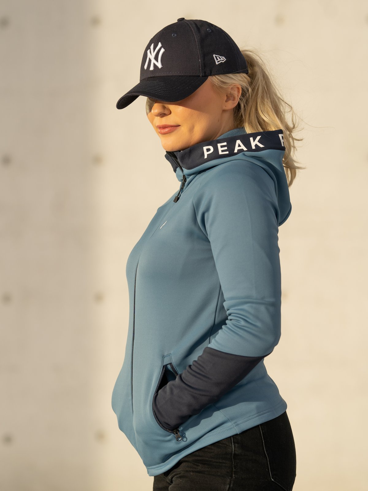 Peak Performance W Rider Zip Hood Jacket Shallow / Blue Shadow