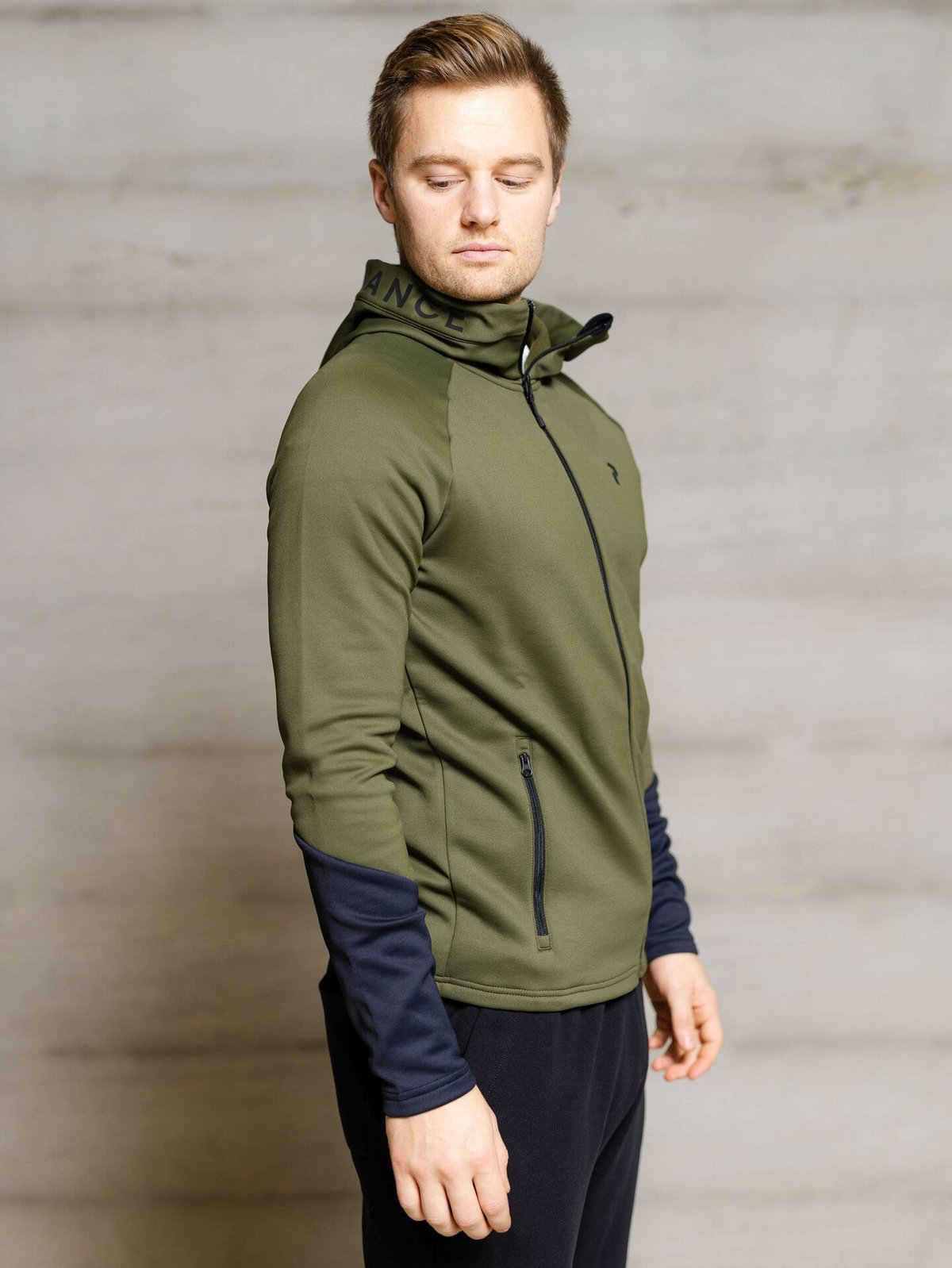 Peak Performance Rider Mid Zip Hood Forest Night / Black