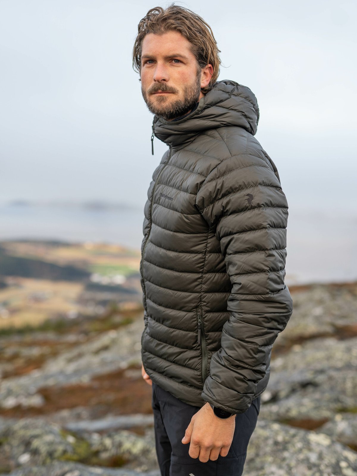 Peak Performance Down Liner Hood Jacket Olive Extreme