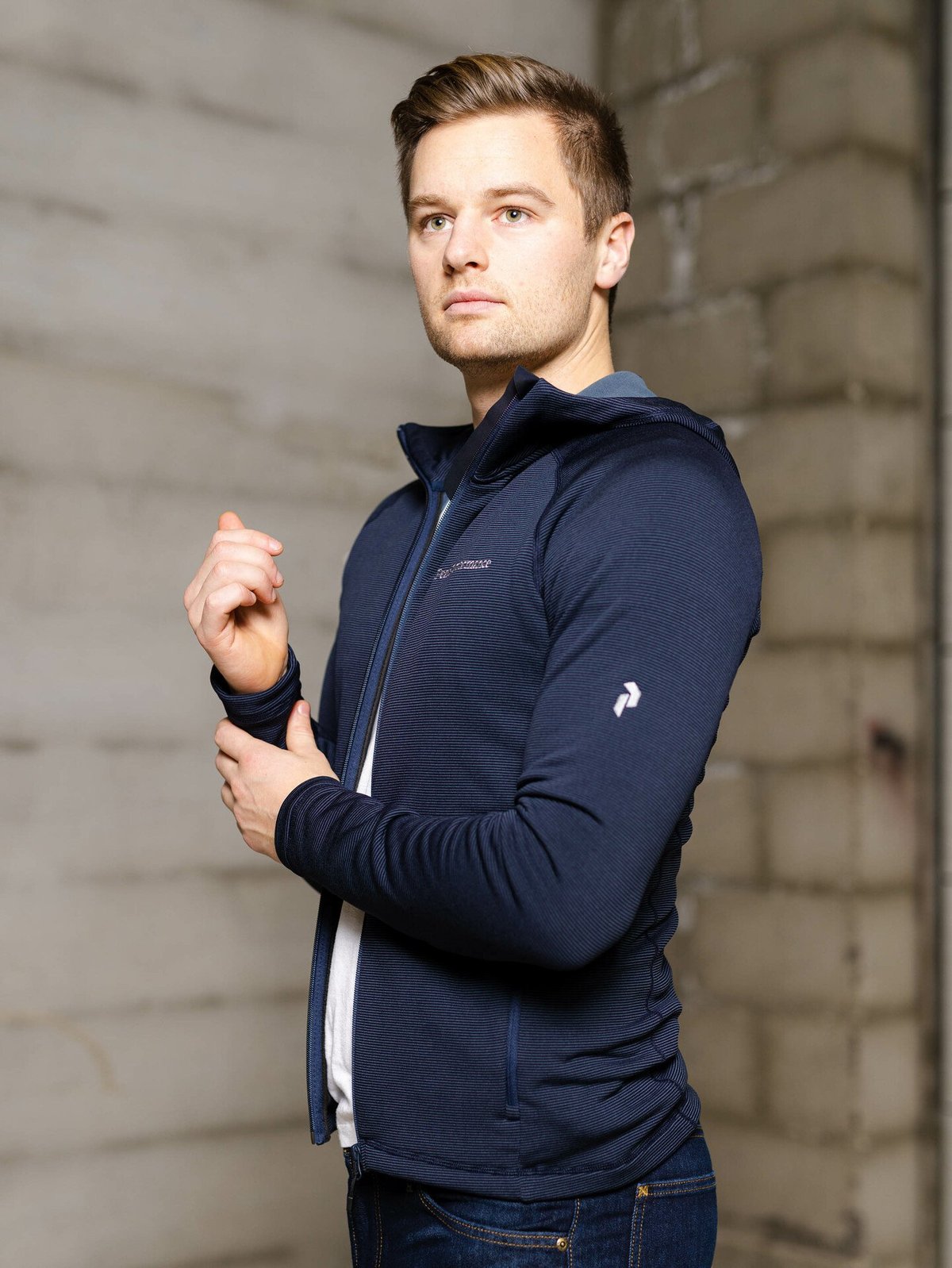 Peak Performance Midlayer Zip Hood Blue Shadow