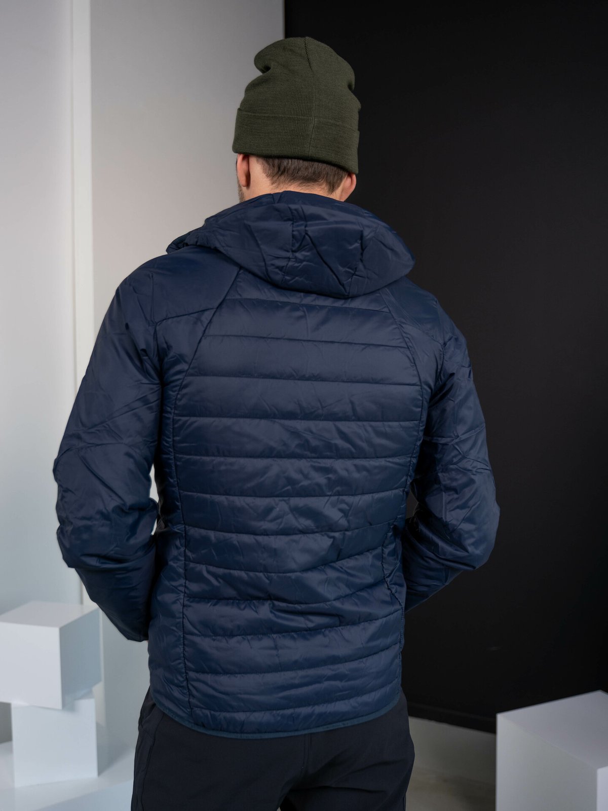 Peak Performance Insulated Liner Hood Blue Shadow