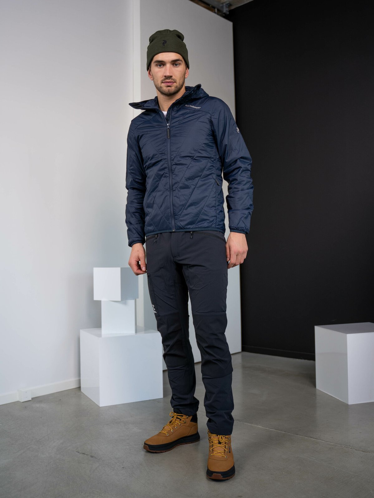 Peak Performance Insulated Liner Hood Blue Shadow