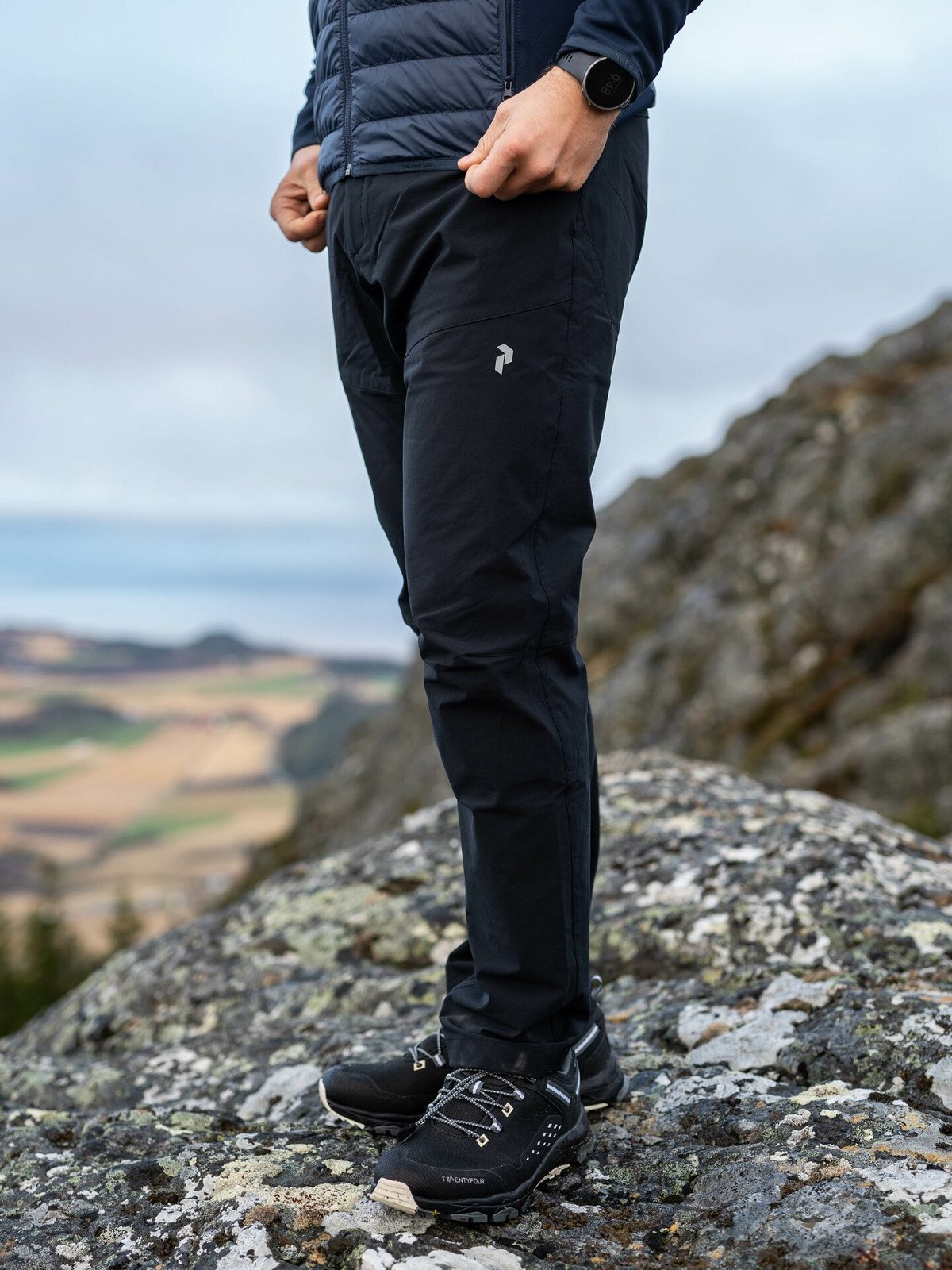 Peak Performance Outdoor Softshell Pants Black