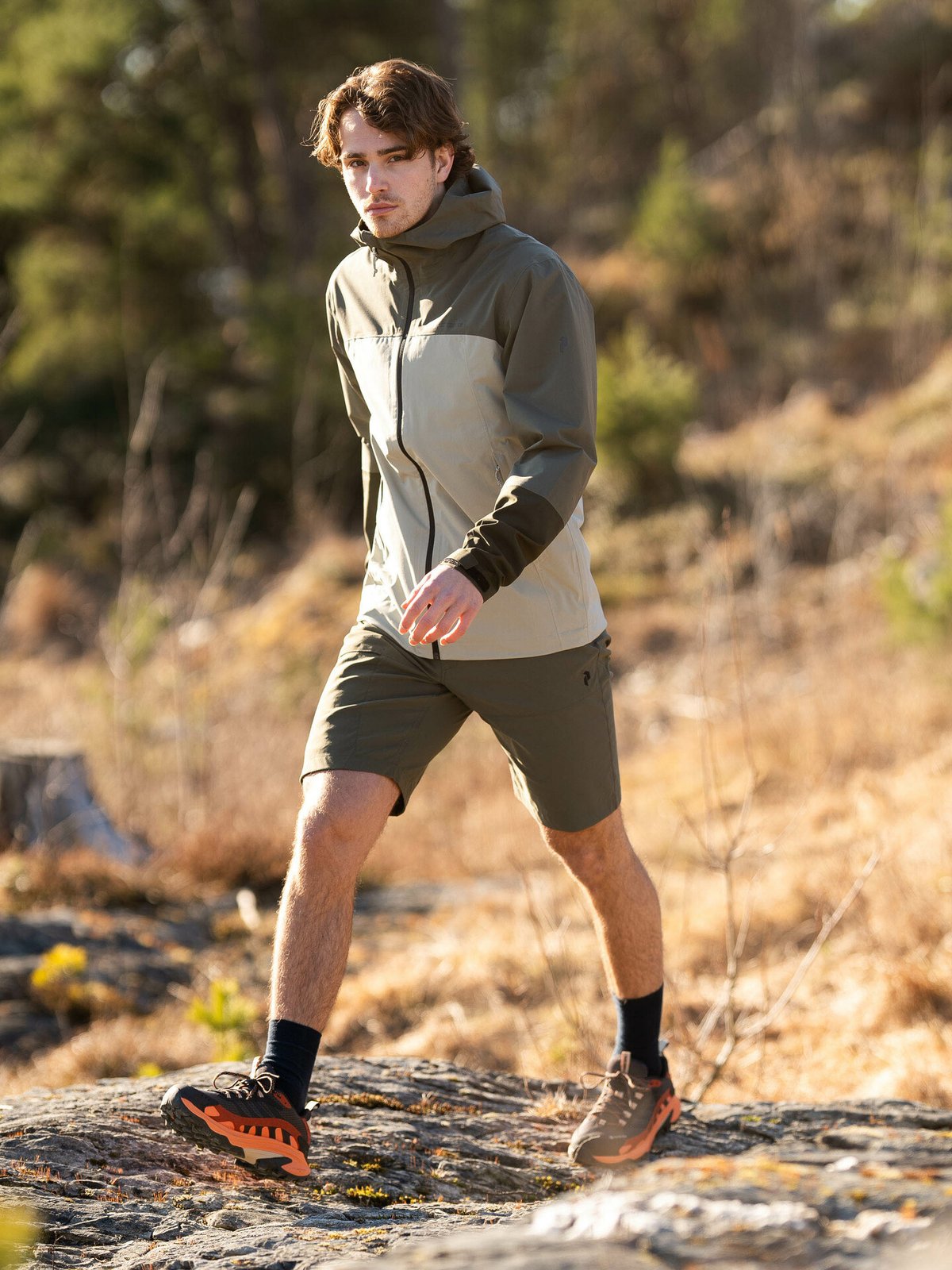 Peak Performance Trail Hipe Shell Jacket Pine Needle (48C) / Limit Green (G25) / Forest Night (4BT)