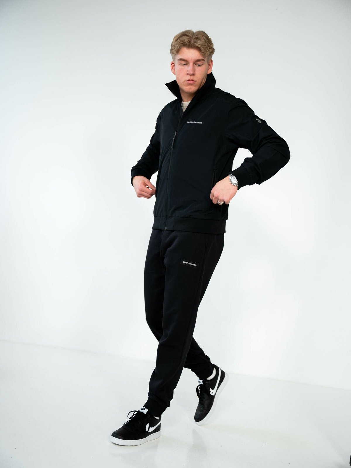 Peak Performance Logo Sweatpants Black